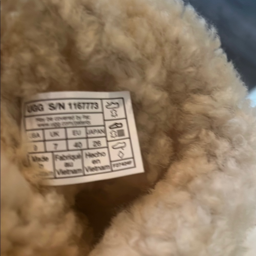 UGG Classic New Heights Cuffable Boot  Tan Size 9 - Picture 2 of 10